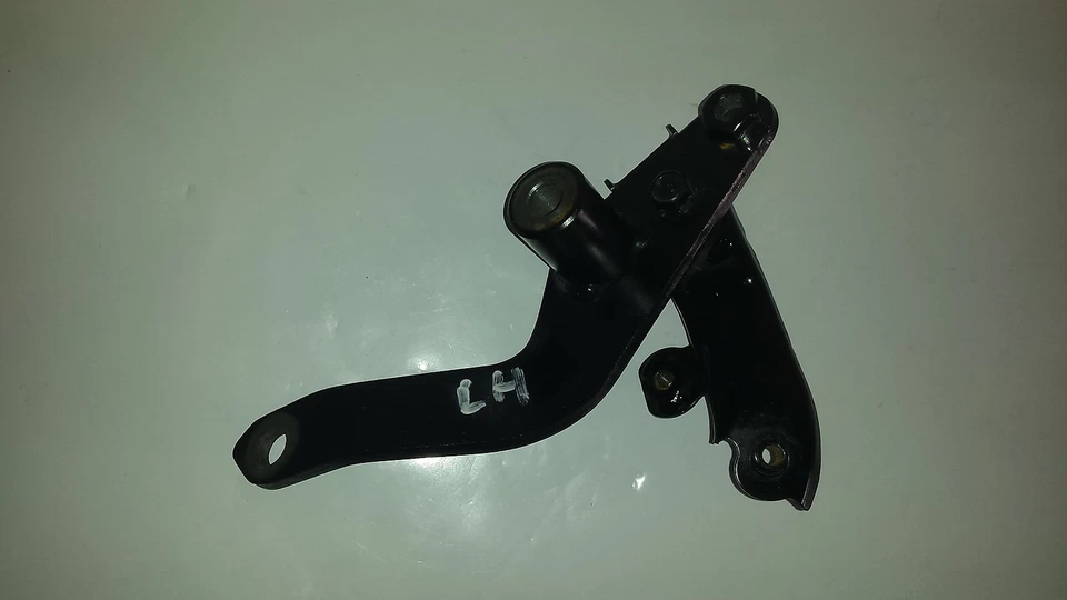 Soporte de mano izquierda montaje motor Honda CBR 250R 2012 MC41 LH OEM 08 09 10 11 Foto 1 de 1