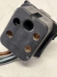 80-85 Mercedes R107 380SL 3 Port 5 Wire Plug Connector Pigtail OEM 9624 O - Picture 1 of 6