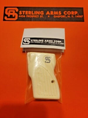 Sterling Arms 300 或 302 (22LR 或 25ACP) 人造骨/象牙手枪握把  — 第 1/4 张图片