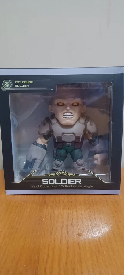 Boneco colecionável Doom Eternal Toy Found Soldier vinil Numbskull Bethesda Games - Imagem 1 de 4