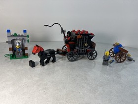 LEGO Castle: Gold Getaway (70401), Complete