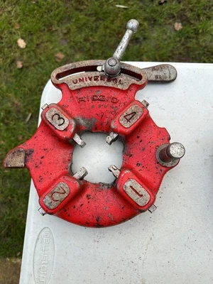 RIDGID 300 THREADING MACHINE DIE HEAD - USED - Image 1 of 2