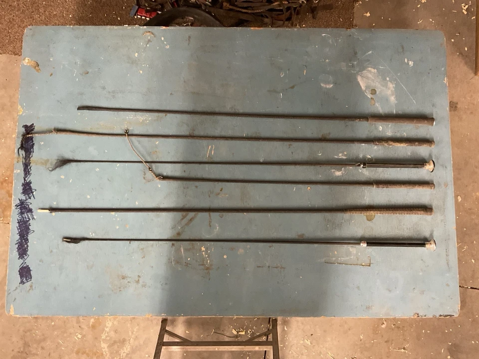 6 Dressage Wips Fair Condition - Image 1 of 1