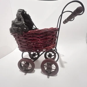 Vintage Victorian Wicker Baby Doll Buggy Carriage Stroller Miniature - Picture 1 of 7
