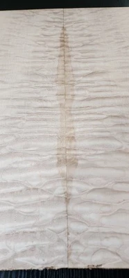 Juego Bookmatch de arce acolchado #1066 L.22&3/4" xW.14&1/8" x T. 11/16"  Foto 1 de 4