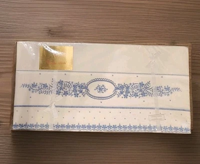NOS Wamsutta Supercale Hand Embroidered Switzerland Twin XL Flat Sheet 72x102 - Image 1 of 4