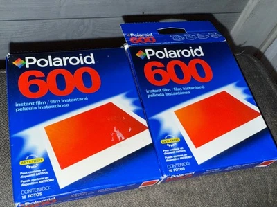 2 Packs Vintage Polaroid 600 instant Film Single Pack 20 Photos 12/02 - Image 1 of 3