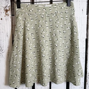 Minifalda Hollister Ultra Alto Tiro XXS Estampado Floral Verde Coqueta Cottage Boho - Imagen 1 de 11