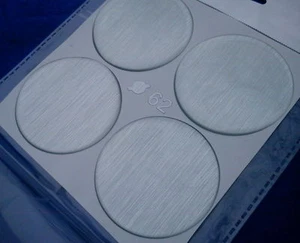 4 Geb. Metall Embleme für Nabenkappen Felgendeckel 62mm Silikon Auflkeber 3D1365 - Bild 1 von 3