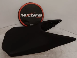 94107040000 SEAT ASSEMBLY FRONT 2021-2022 KTM DUKE 200 - Picture 1 of 2