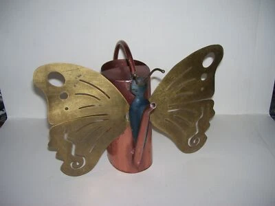 Lata de riego vintage de cobre y latón con movimiento WOW Foto 1 de 4