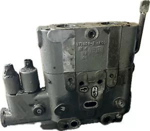 AGCO Challenger Husco Valve - Picture 1 of 1