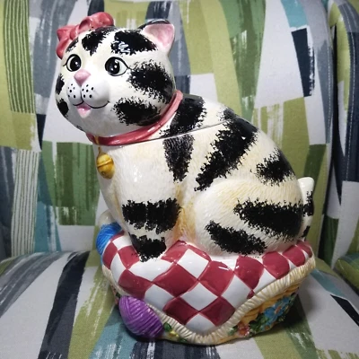 Vtg Lady Cat Cookie Jar Kitten With Yarn In Picnic Basket By International Art - Image 1 of 4