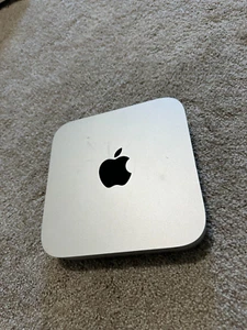 Apple Mac mini 2010 (A1347) 2.4GHz Core2 Duo 2GB RAM 320GB HD High Sierra DVD/CD - Picture 1 of 8