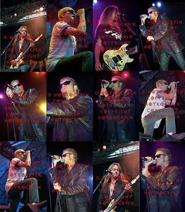 19 FOTOS DIFERENTES 4X6 DE ALICE EN CADENAS EN CONCIERTO -JUEGO No.2- - Imagen 1 de 2
