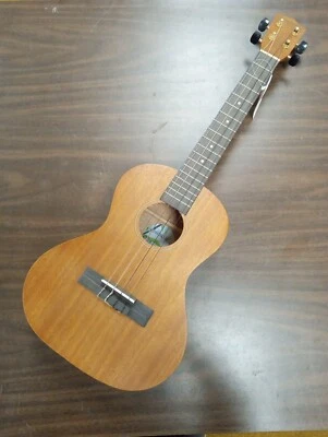 Diamond Head Tenor Ukulele | Deluxe Natural Mahogany new - Image 1 of 2