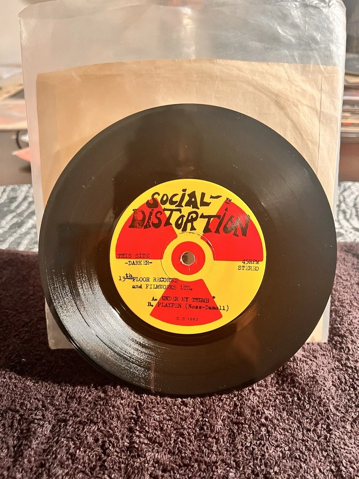 Social distortion ￼1945 - Image 1 of 1