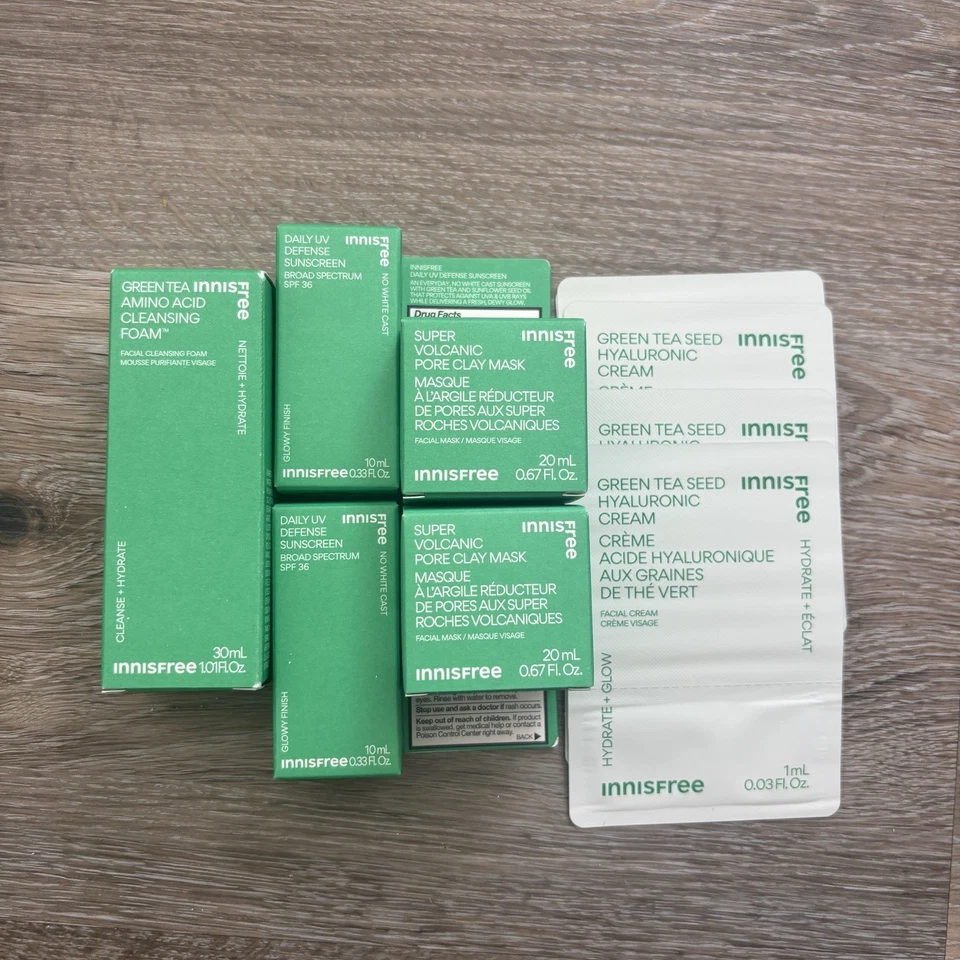 Juego de cuidado de la piel Innisfree Bundle Foto 1 de 1