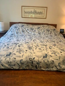 SOFT MICROFIBER QUEEN FLORAL DUVET ZIPPER CLOSURE AND 2 STD SHAMS - Picture 1 of 12