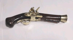 Pistola de colección Avon Wild Country Aftershave Blunderbuss 1780 jarra 60 % completa - Imagen 1 de 5