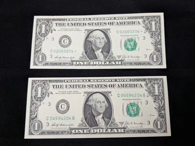 2-1969-B STAR NOTE $1 + NON STAR ( PHILADELPHIA C ) GEM UNCIRCULATED.  #12 - Image 1 of 4