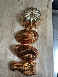 Four Vintage Copper Jello/Cake Molds or Wall Hangings - Picture 1 of 6