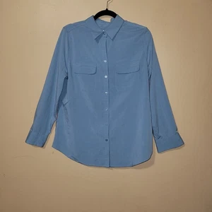 Chico's Womens Sz 1 Button Up Blouse Collared Long Sleeve Spring Blue Pockets - Picture 1 of 12