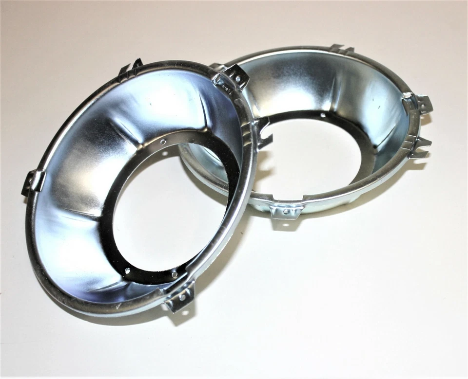 Austin Healey 3000 BN7 BT7 & BJ8 PAAR INNERE SCHEINWERFERSCHALEN - Bild 1 von 1