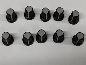 10pcs 6mm Shaft Hole Dia Rubber Coated Threaded Knurled Potentiometer Knobs Cap - Picture 1 of 3
