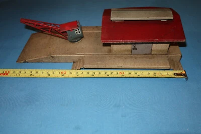 Vintage Freight Station Platform with Crane. HO Scale. Kibri/Marklin? - Image 1 of 4