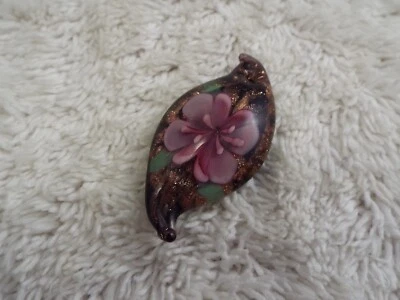 Colgante suelto de vidrio con flores rosa Foto 1 de 2