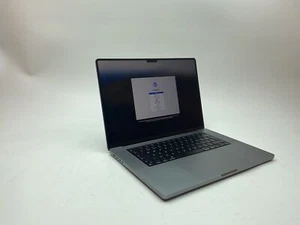 APPLE Macbook. A2485 M1 PRO 32 GB RAM 512 GB ENGLISH,QWERTY UK - Photo 1/2