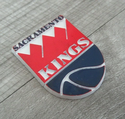 Sacramento Kings Vintage NBA Rubber Fridge Magnet Standings Board Basketball Cover