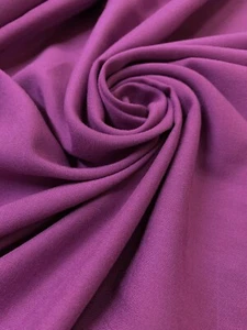 Magenta Uni Einfarbig Stoff 100% Viskose 58" Schneiderei Handwerk Vintage - Bild 1 von 4