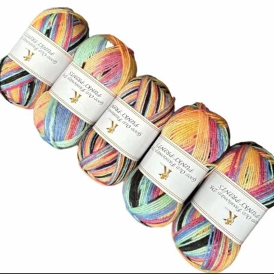 Good Old fashioned DK Knitting/crochet Funky Prints 5*100g Colour Code: 38