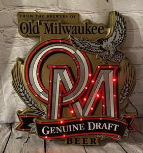 Vintage Old Milwaukee Beer Genuine Draft Motion Sign LED NOS Light Display - Picture 1 of 14