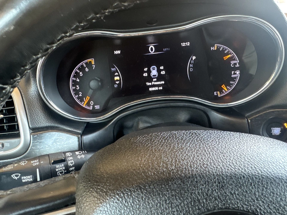 Medidor de velocímetro usado se adapta a: Jeep Grand Cherokee Cluster 2018 pantalla de visualización de 7`` Foto 1 de 1