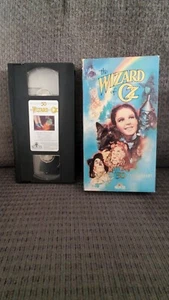 Der Zauberer von Oz (VHS, 50th Anniversary Edition) Judy Garland - Bild 1 von 4