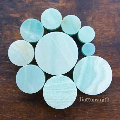 Par de tapones de piedra orgánica amazonita - doble acampanado - 2g a 1" -10 tamaños Foto 1 de 2