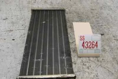 Elemento de núcleo de calefacción 190E 1984 1993 Mercedes Benz unidad de calefacción OEM 0028355401 Foto 1 de 4