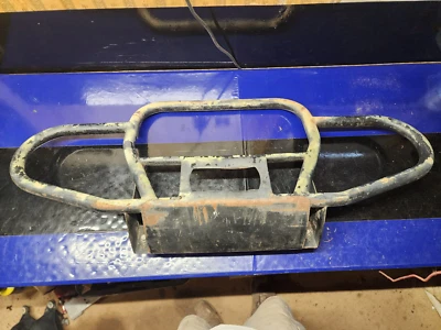 08 & Prior Kawasaki Mule Complete Front Bumper Assembly & Bolts OEM 55020-7505 Foto 1 de 4