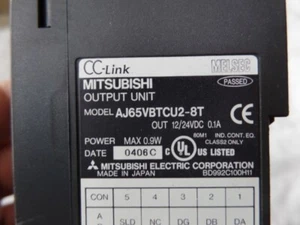 New In Box Mitsubishi AJ65VBTCU28T PLC Module AJ65VBTCU2-8T Output Module - Picture 1 of 3