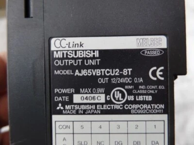 New In Box Mitsubishi AJ65VBTCU28T PLC Module AJ65VBTCU2-8T Output Module - Image 1 of 3