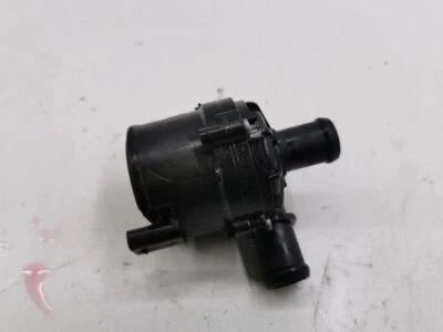 Bomba de agua auxiliar adicional Volkswagen Passat B8 2016 0392023454 AMD109751 Foto 1 de 4