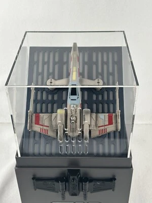 Propel Star Wars X-Wing Battle Drone Quadcopter RtF - Image 1 of 4