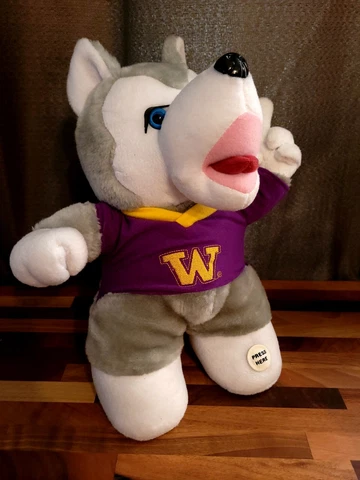 TEAM CROSSBARS UNIVERSITY OF WASHINGTON MUSICAL MASCOT WOLVERINE PLUSH PLAYS,TAG Cover