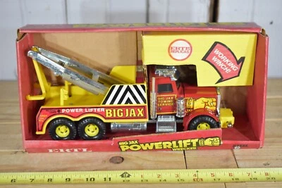 VINTAGE ERTL BIG JAX PETERBILT POWER LIFT SEMI TOW TRUCK BOOM WINCH WRECKER 1/16 - Image 1 of 4