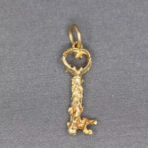 Vintage verziert Skelett Schlüssel Charm Anhänger in 14k Gelbgold - Bild 1 von 3