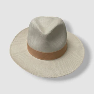 Helen Kaminski Women's Ivory Logo Grosgrain Band Vitoria Fedora Hat Size OS - Picture 1 of 8