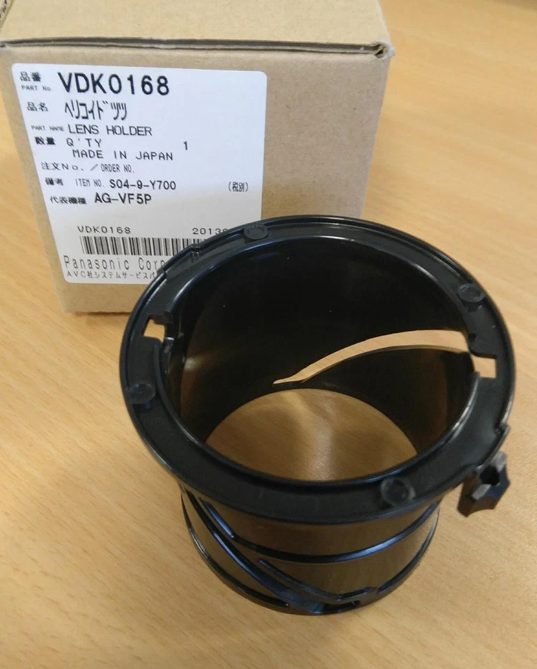 Spare part  VDK0168 LENS HOLDER PANASONIC AG-VF5P - Imagen 1 de 1